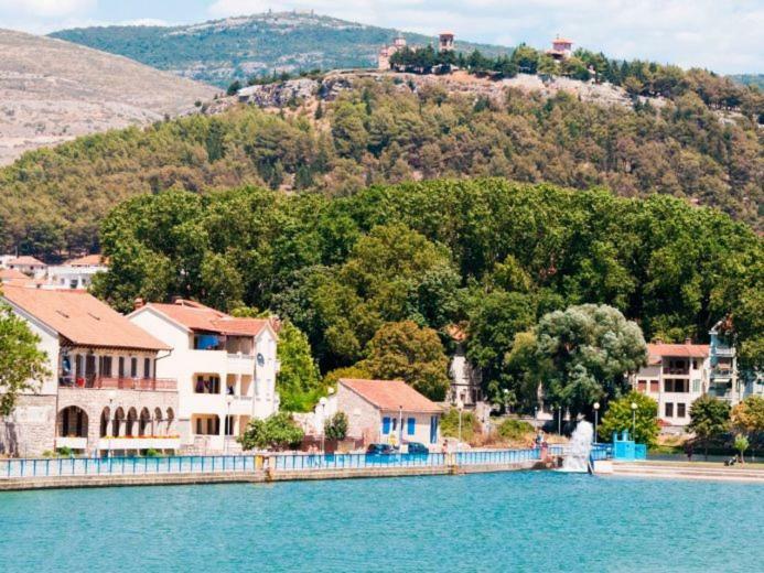 Apartment Voortex Trebinje Bagian luar foto